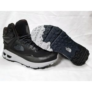 NWOB Very rare North Face Sample Boot in size 9